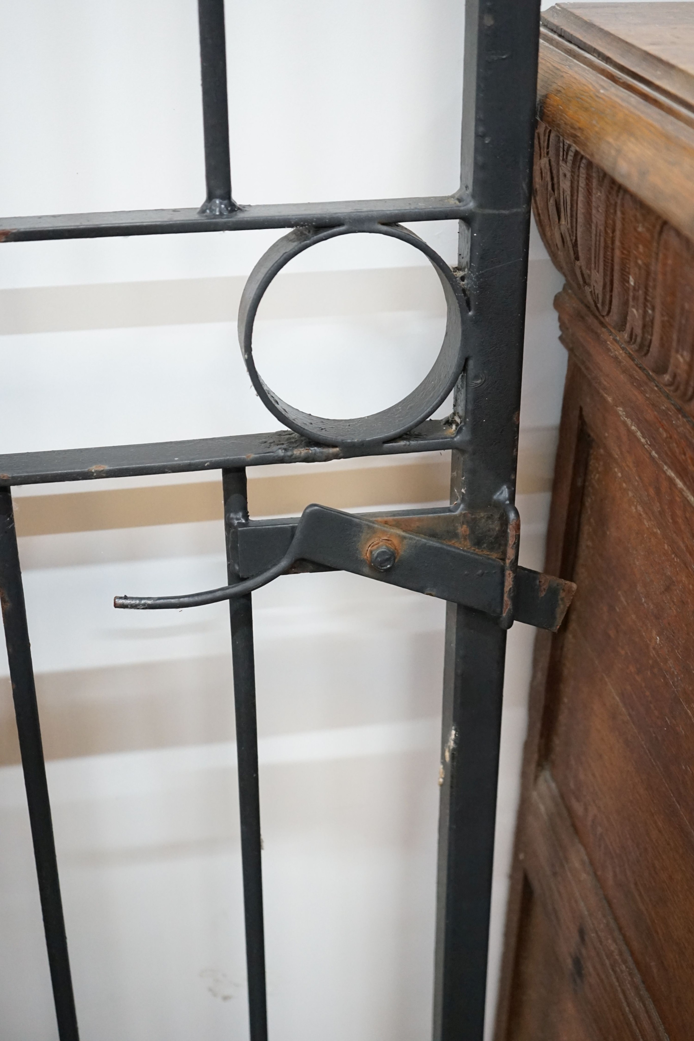 A painted wrought iron garden gate, width 79cm, height 194cm